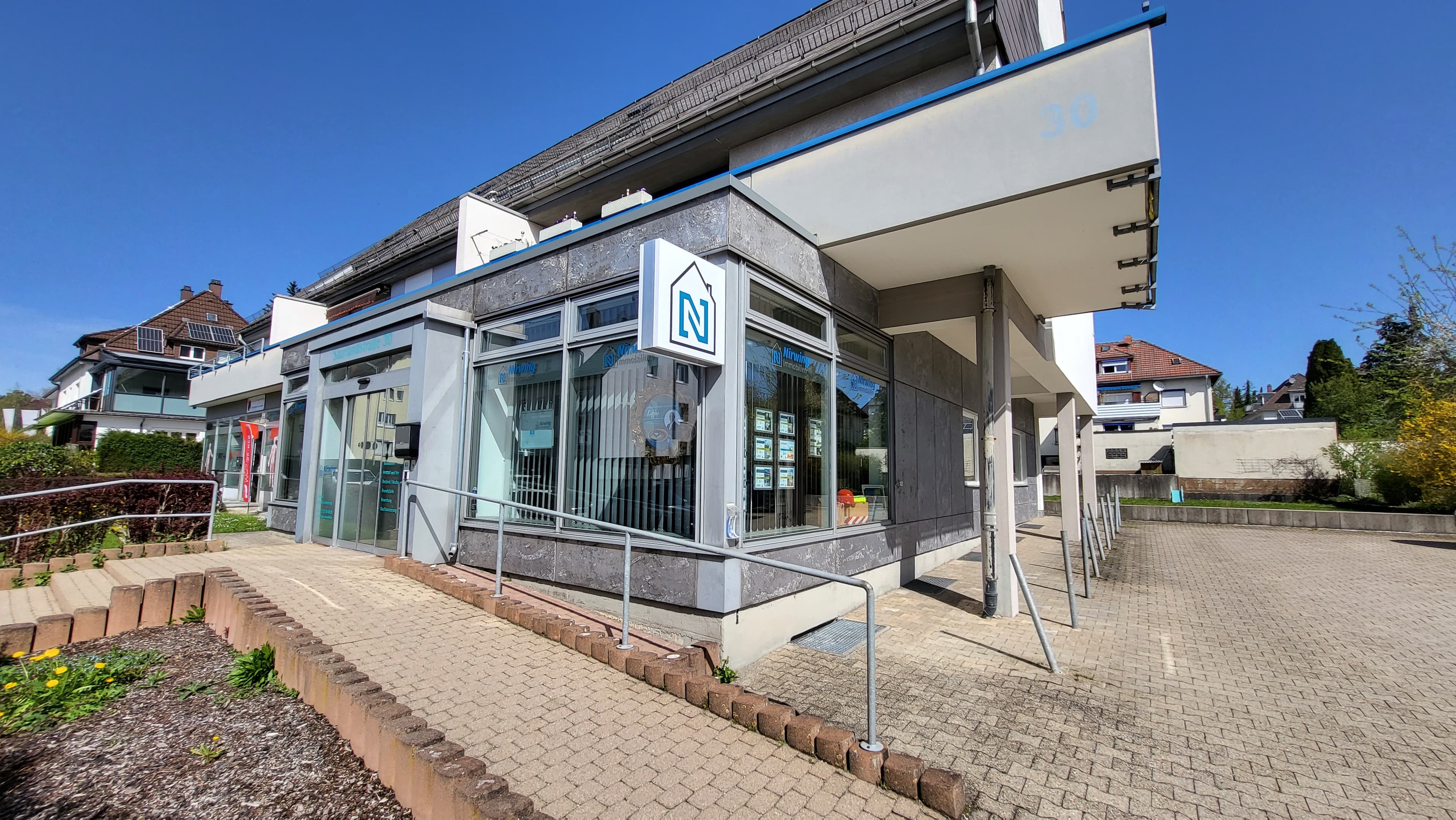 Kontaktieren Sie uns