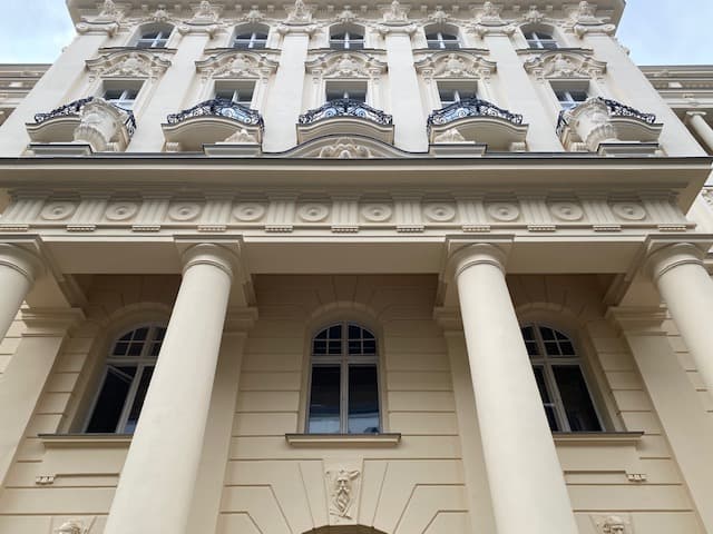 Hauptbild des Immobilienmaklers Muzi-Berlin Immobilien & Finanzdienst e.K.